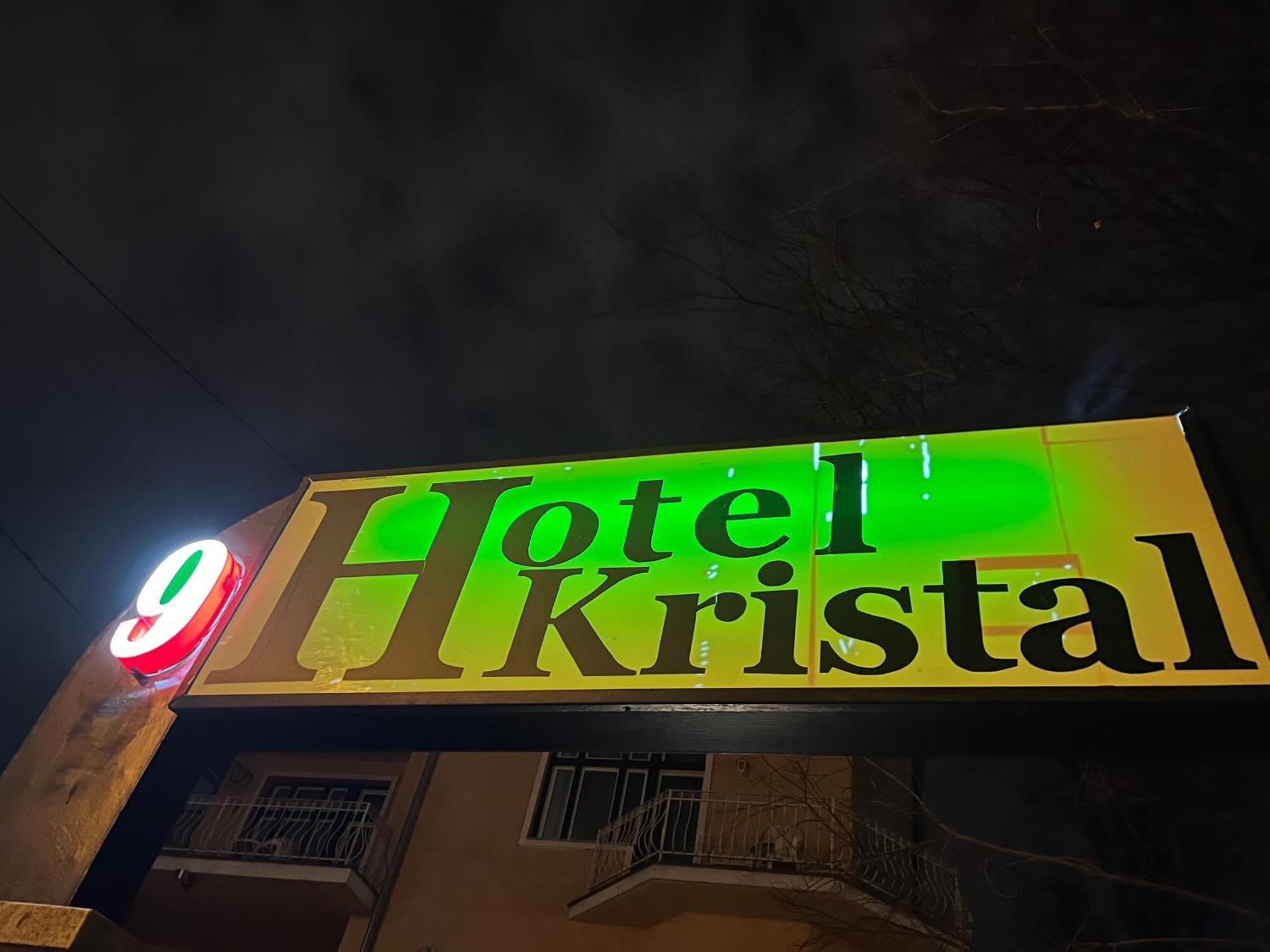 Hotel Kristal Gellert Hill بودابست المظهر الخارجي الصورة