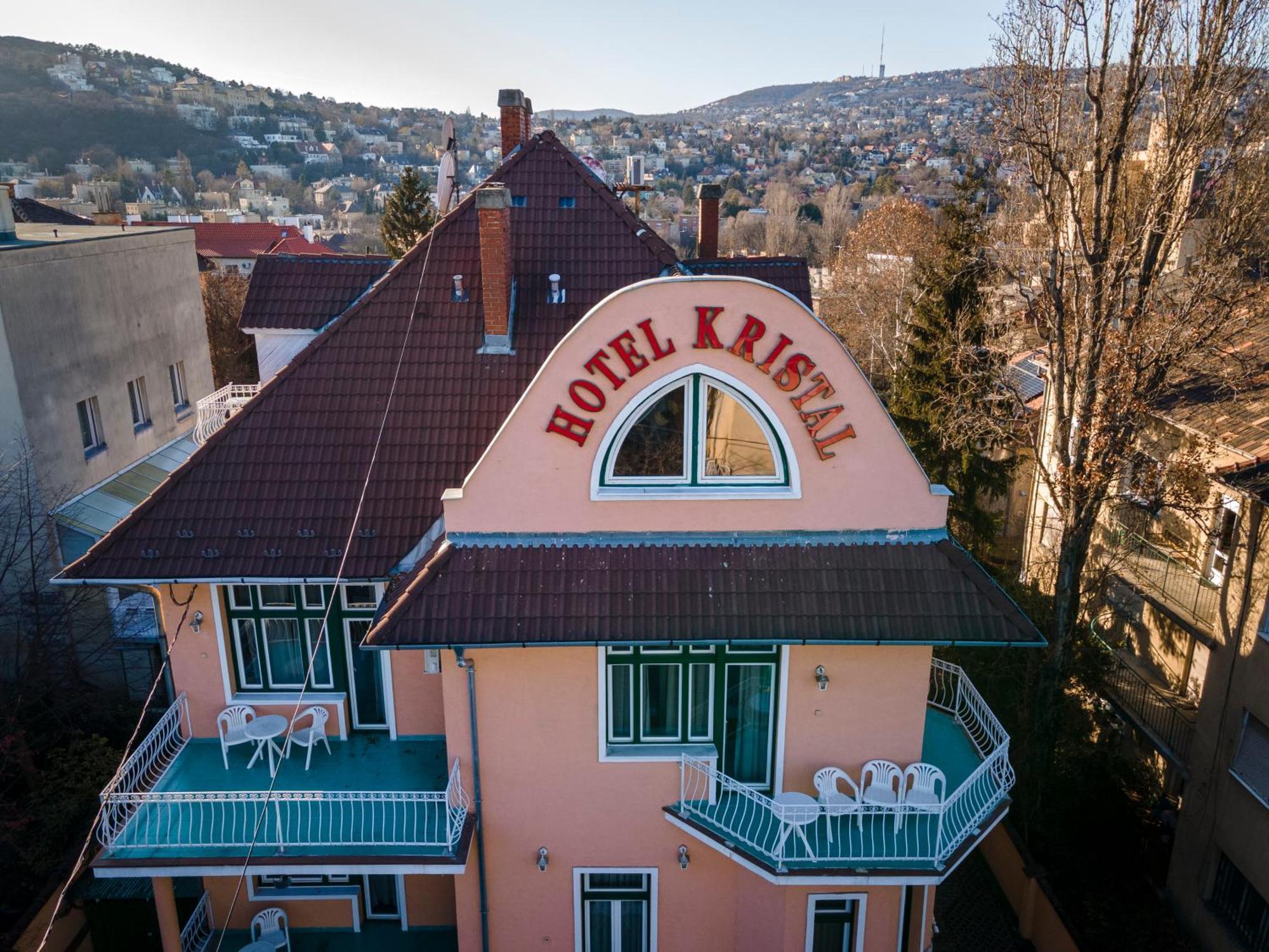 Hotel Kristal Gellert Hill بودابست المظهر الخارجي الصورة