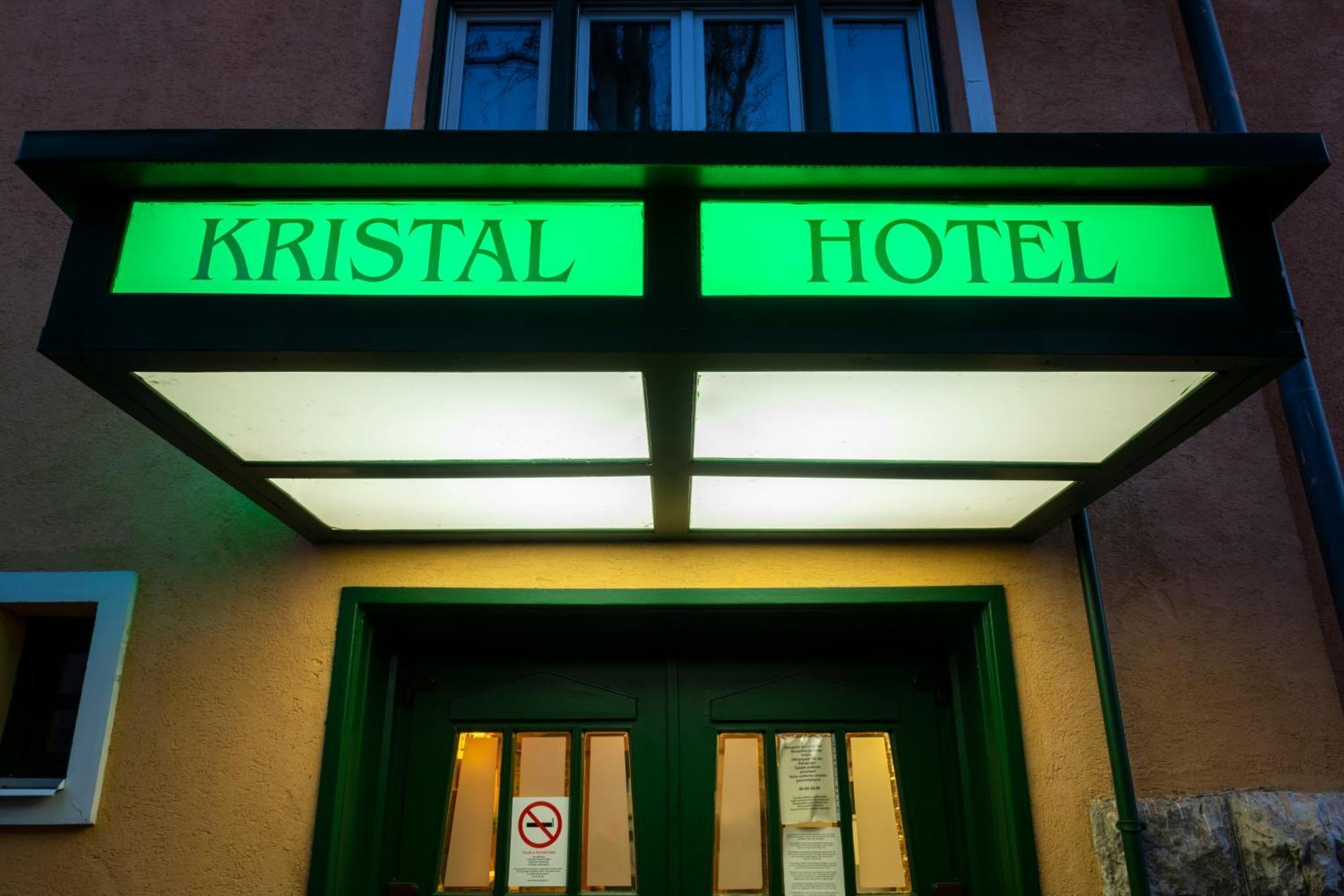 Hotel Kristal Gellert Hill بودابست المظهر الخارجي الصورة